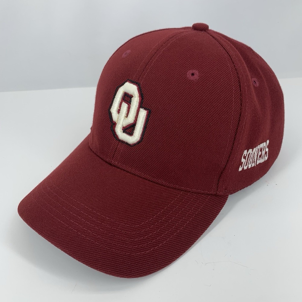 Oklahoma Sooners OU Hat Adjustable Structured Tan 2004 Baseball Cap Vintage